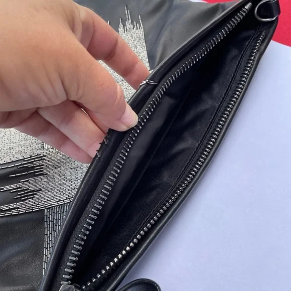 VALENTINO Leather Bag - Picture 6 of 15